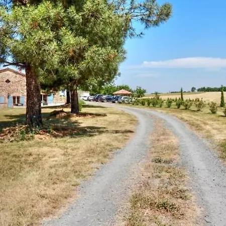 Authentique Maison Campagne 度假居 *