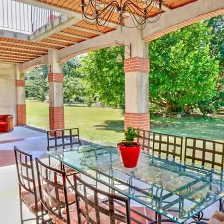 Authentique Maison Campagne Montredon-Labessonnié